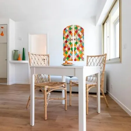 1br Design Balcony Center Tram & 10mins Lejlighed