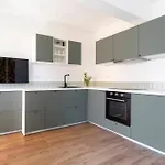 L2 Staywiz Us - 2p Moliere Balcons-ac-wifi-5mins Tram & 10mins