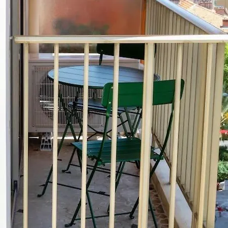 L2 Staywiz Us - 2p Moliere Balcons-ac-wifi-5mins Tram & 10mins Apartment *