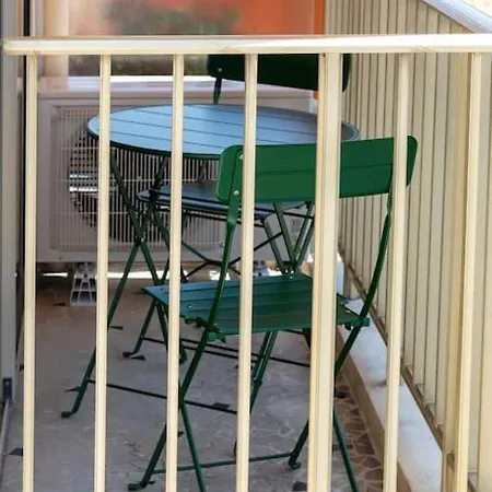 1br Design Balcony Center Tram & 10mins Appartement Nice